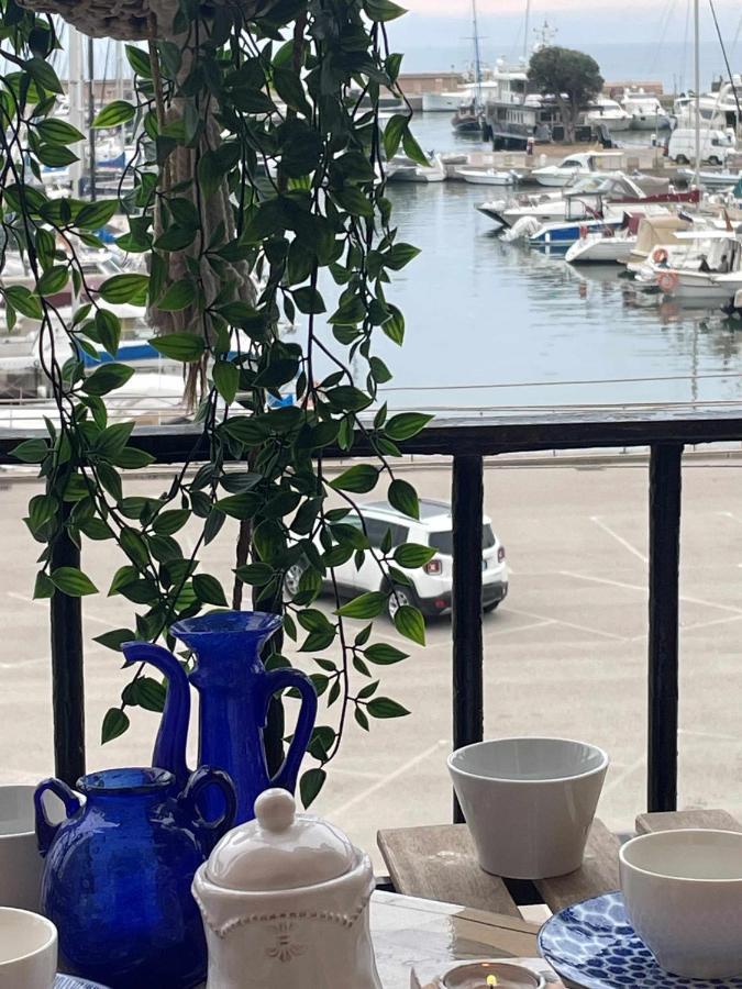 Borgo Damare Nettuno Vista Mare Appartement Buitenkant foto