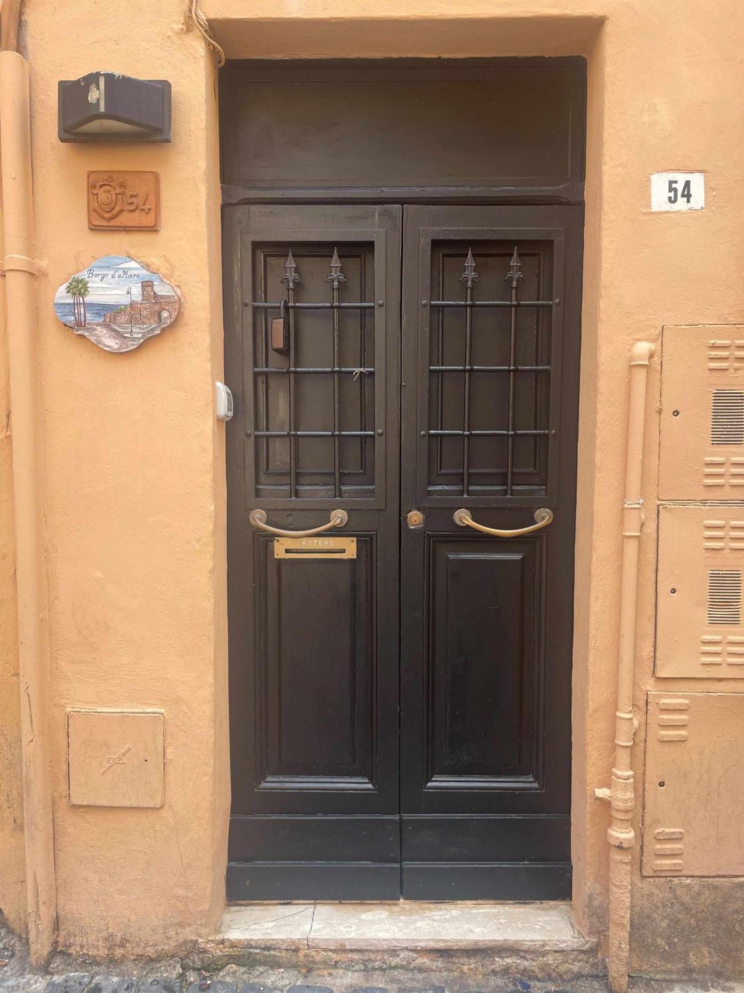 Borgo Damare Nettuno Vista Mare Appartement Buitenkant foto